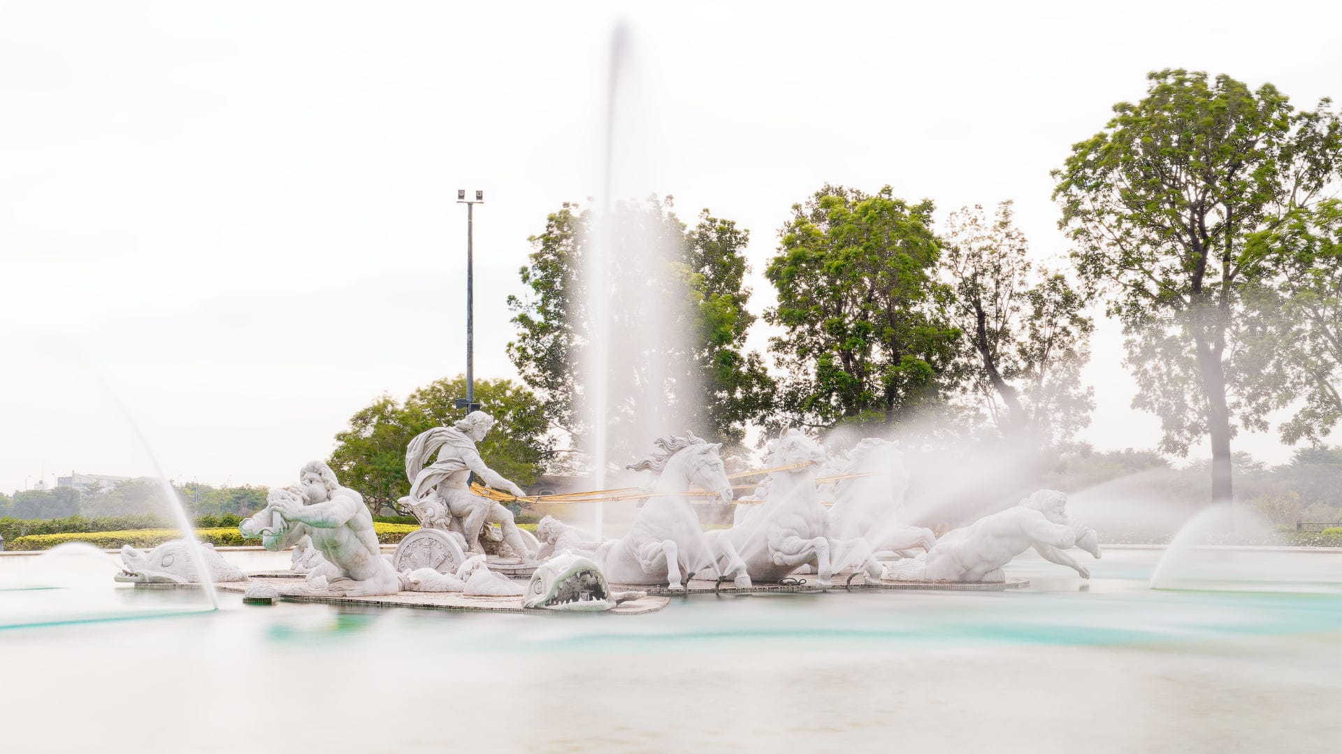 Long exposure of the Fountain of Apollo in the grounds of Chimei Museum in Tainan City, Taiwan.